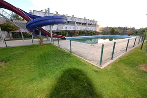 EZOGELİN DEN  KÖRKÜN DE SİTE İÇERİSİNDE ..HAVUZLU..2+1..VİLLA